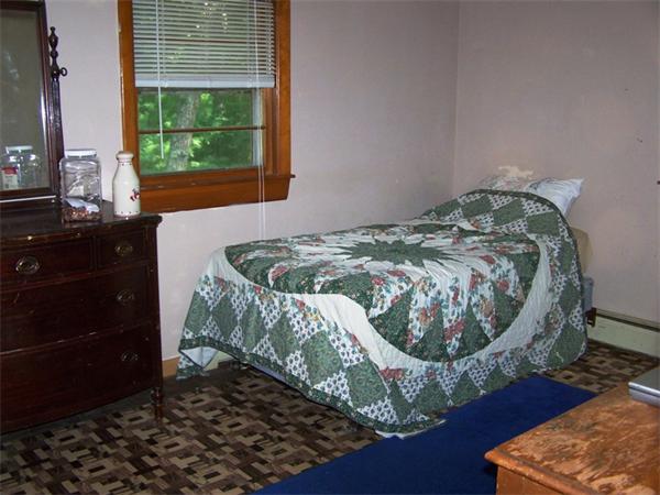 62 Mill Street Middleton, MA 01949 - Photo 11 of 12 Gallery Image 11