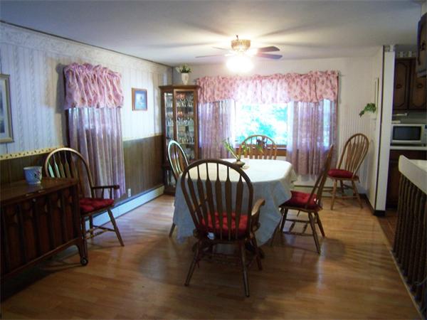 62 Mill Street Middleton, MA 01949 - Photo 4 of 12 Gallery Image 4