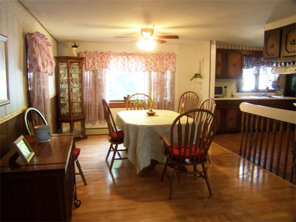 62 Mill Street Middleton, MA 01949 - Photo 5 of 12 Gallery Image 5