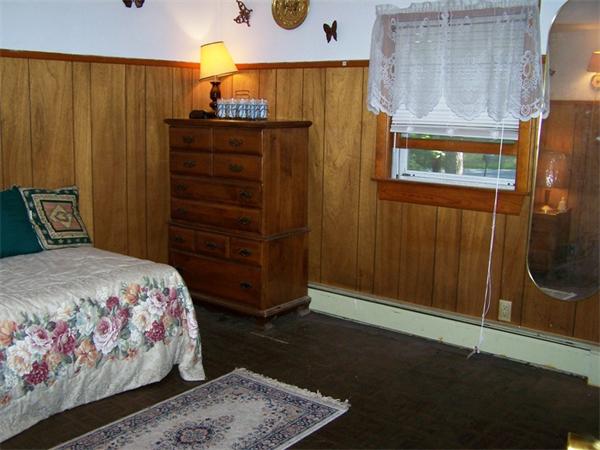 62 Mill Street Middleton, MA 01949 - Photo 10 of 12 Gallery Image 10