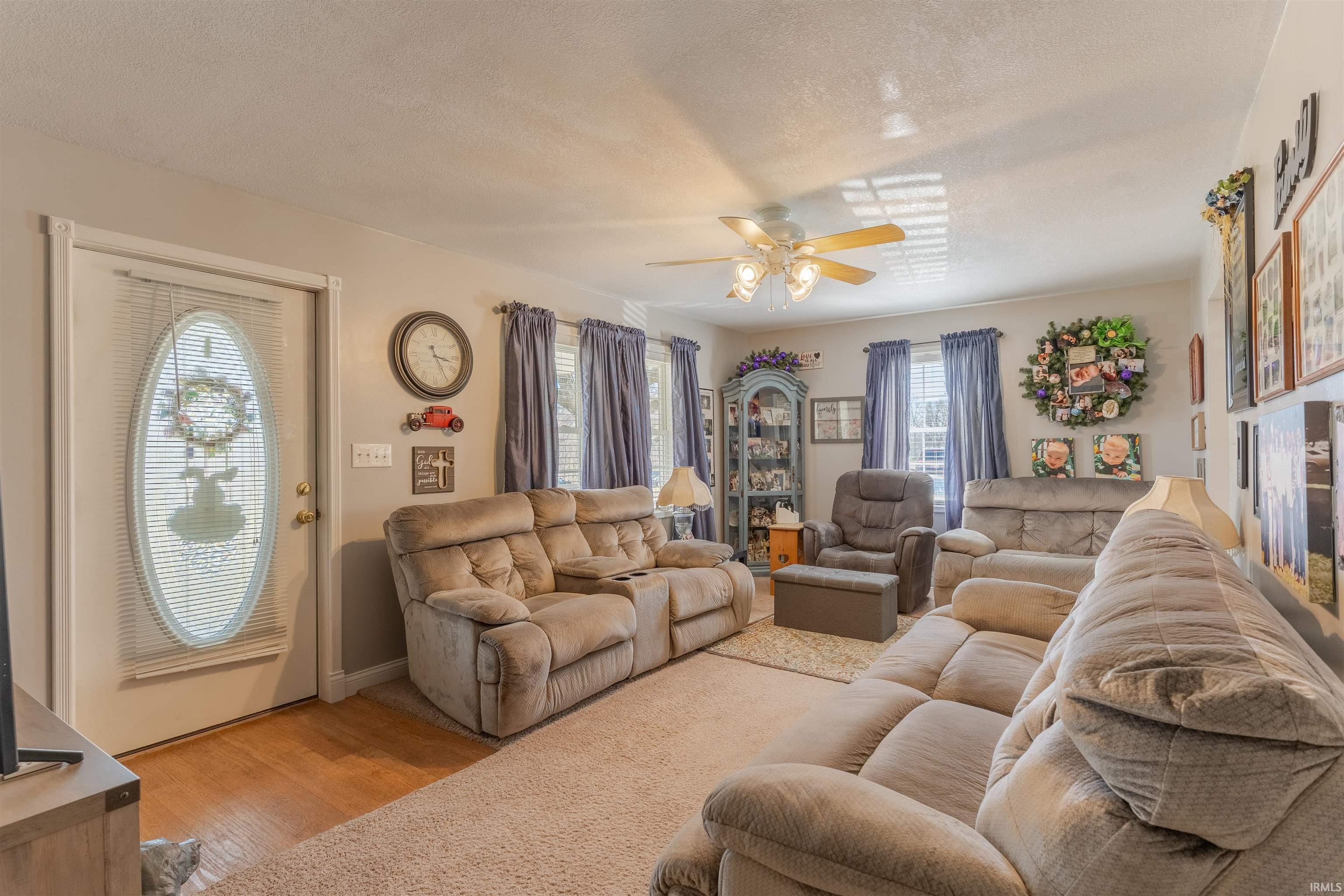 998 Highway 61 Winslow, IN 47598 - Photo 5 of 35