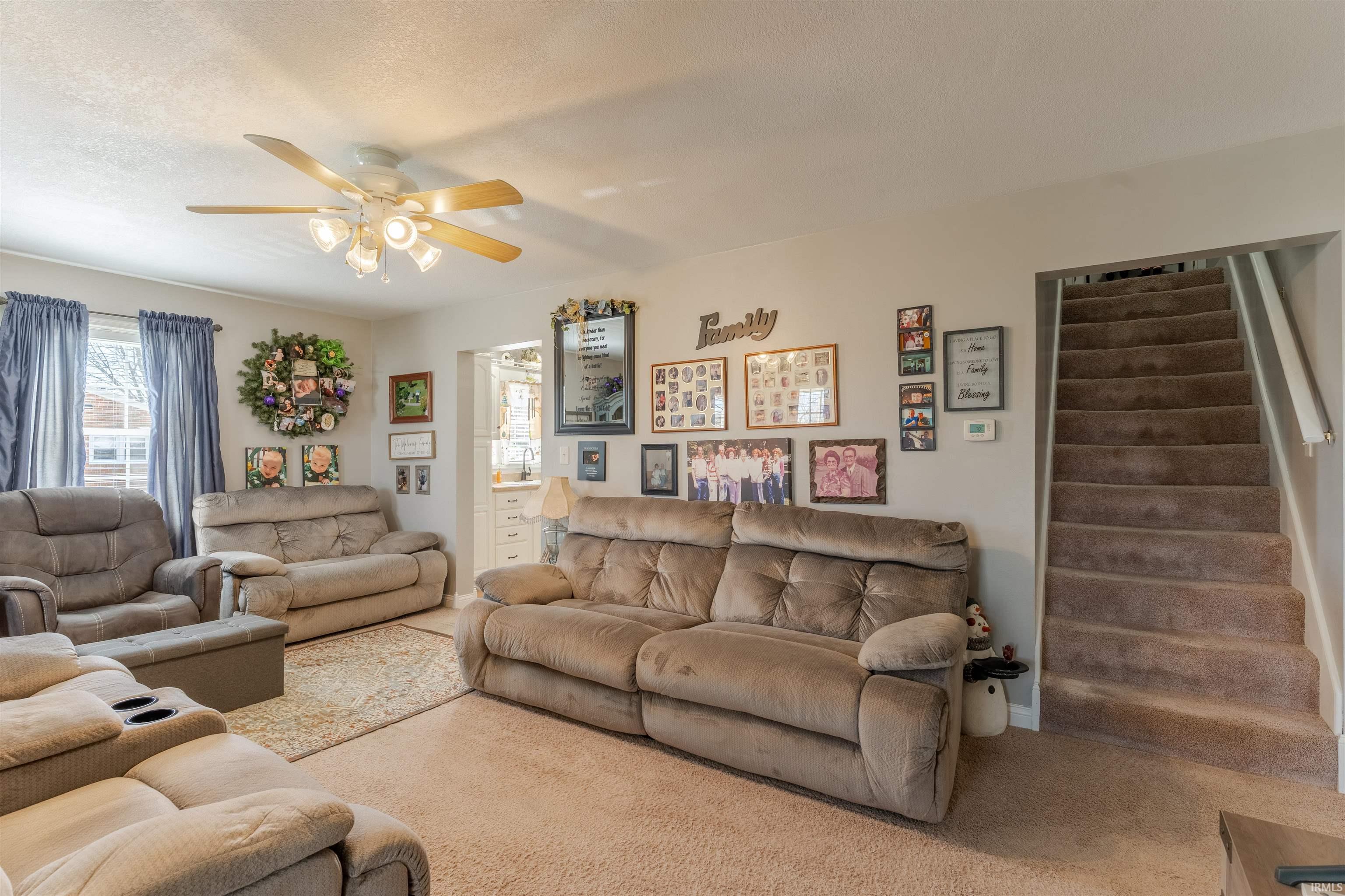 998 Highway 61 Winslow, IN 47598 - Photo 6 of 35