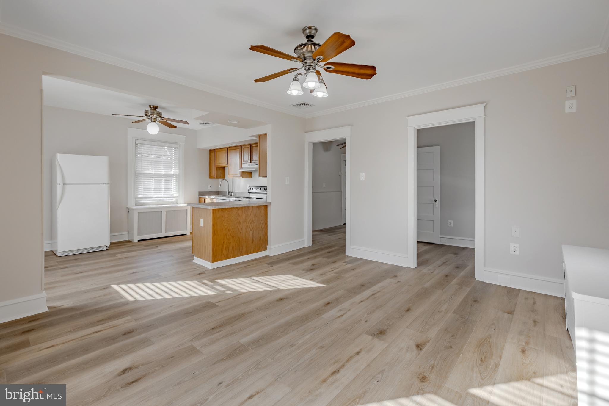 1210 West Darby Road Havertown, PA 19083 - Photo 6 of 33 Living Room