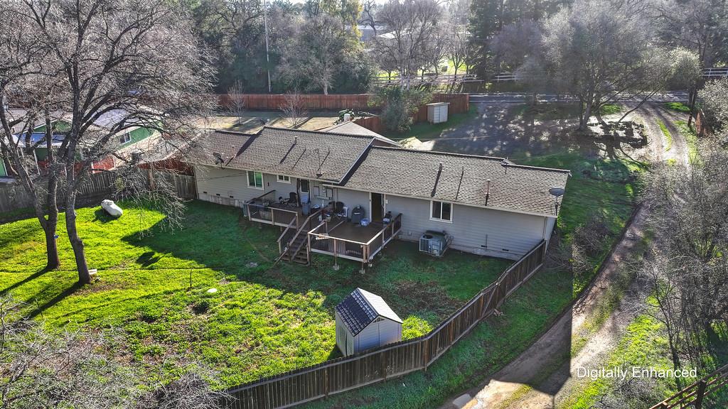 11425 Joeger Road Auburn, CA 95602 - Photo 33 of 52 an aerial view of a house with garden space