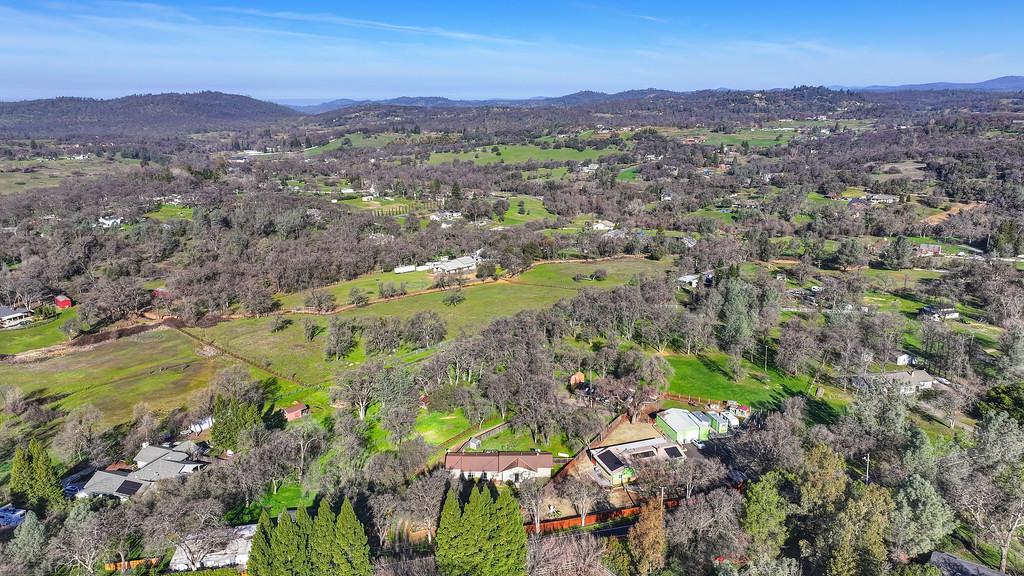11425 Joeger Road Auburn, CA 95602 - Photo 44 of 52 a view of a city with mountains in the background