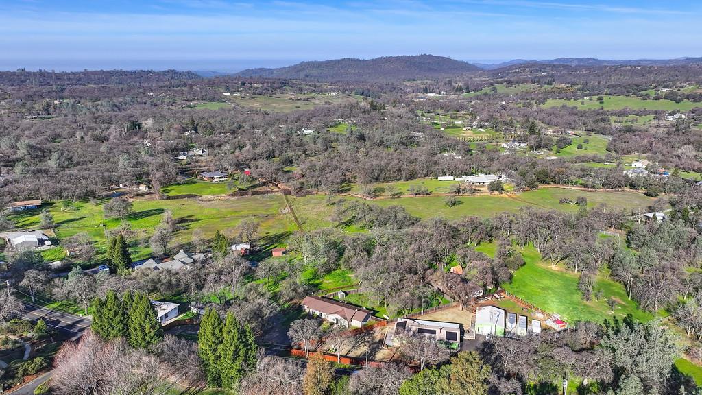 11425 Joeger Road Auburn, CA 95602 - Photo 46 of 52 a view of a city with mountains in the background