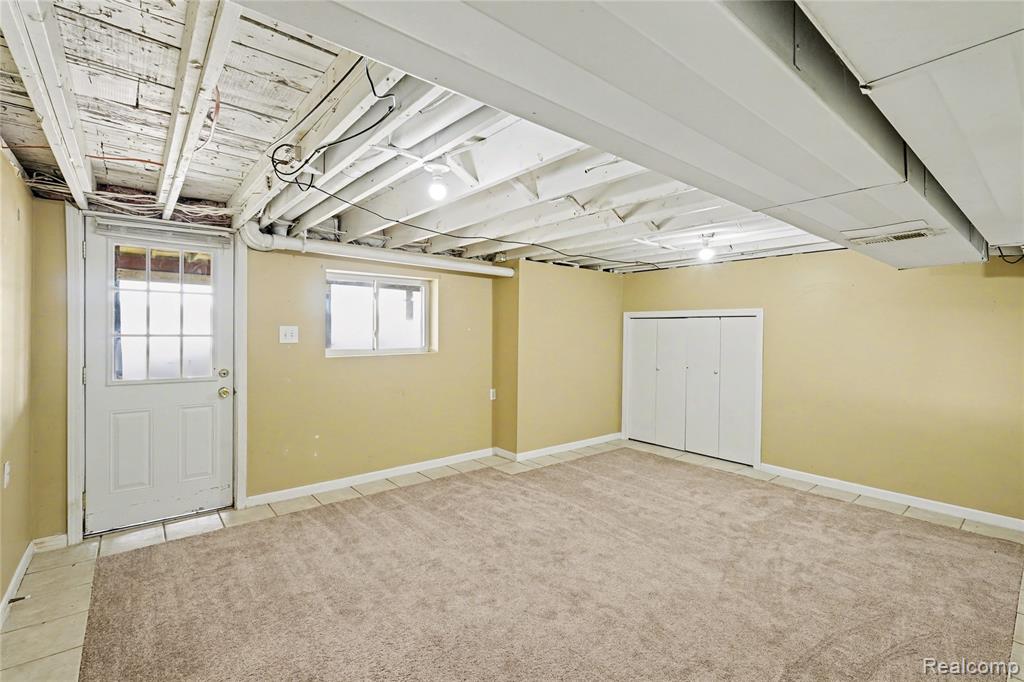 6522 Bennett Lake Road Fenton, MI 48430 - Photo 19 of 28