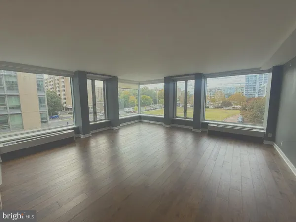 $443,000 | 1101 3rd Street Southwest, Unit 306, Washington, DC 20024