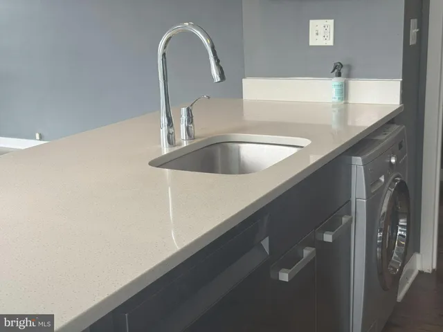 a close view of sink