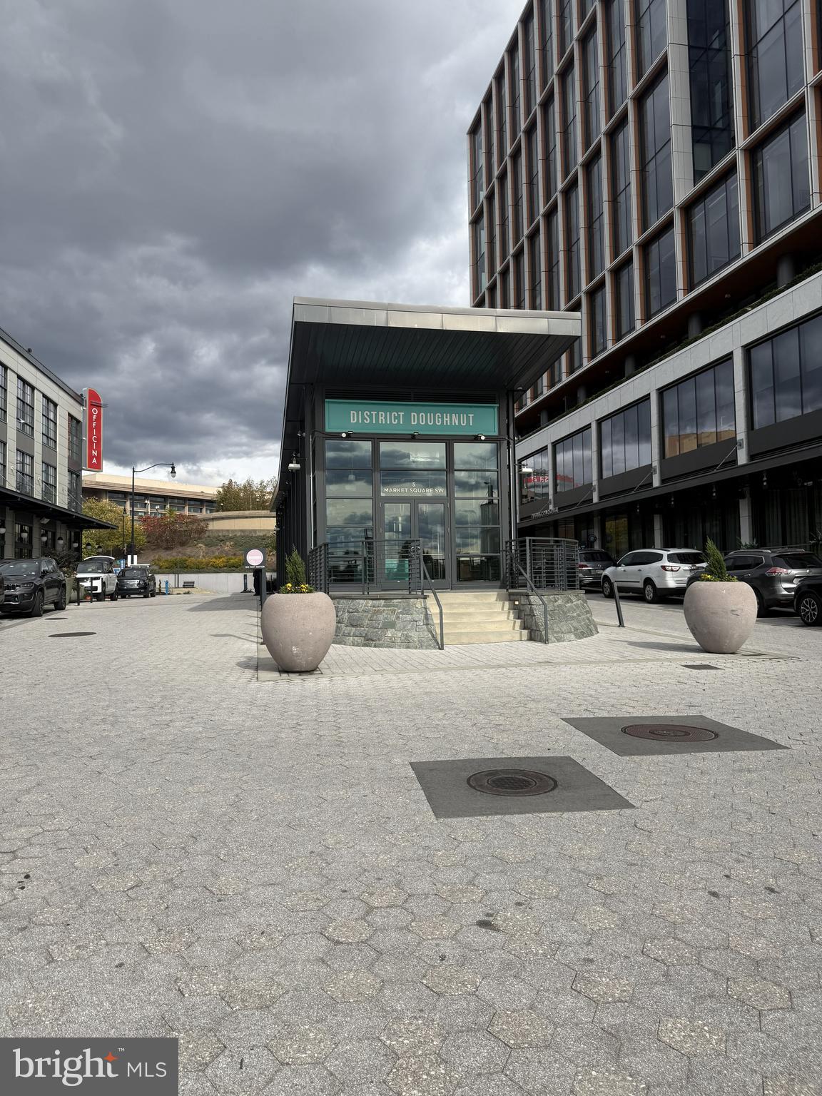 1101 3rd Street Southwest, Unit 306 Washington, DC 20024 - Photo 48 of 53 a view of the street with building