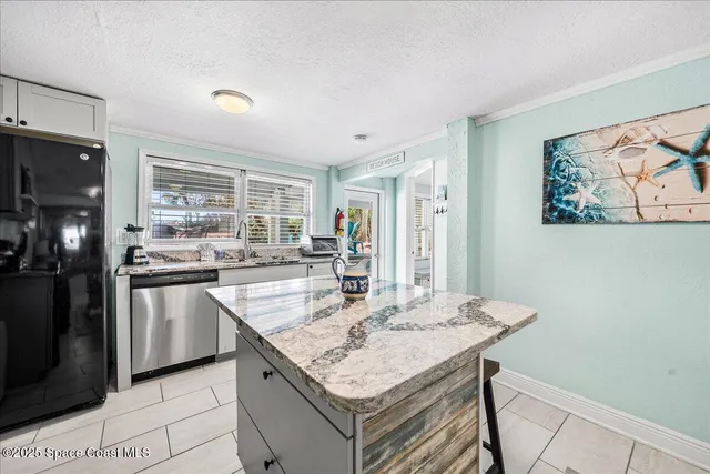 $2,000,000 | 111 South Atlantic Avenue, Cocoa Beach, FL 32931