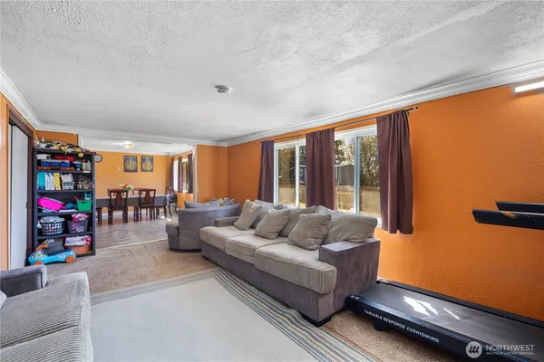 $490,000 | 3206 South 221st Street, SeaTac, WA 98198