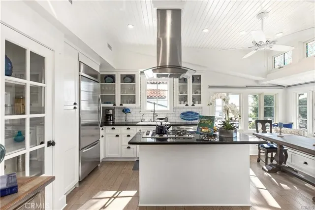 $7,000 | 31642 Jewel Avenue, Laguna Beach, CA 92651