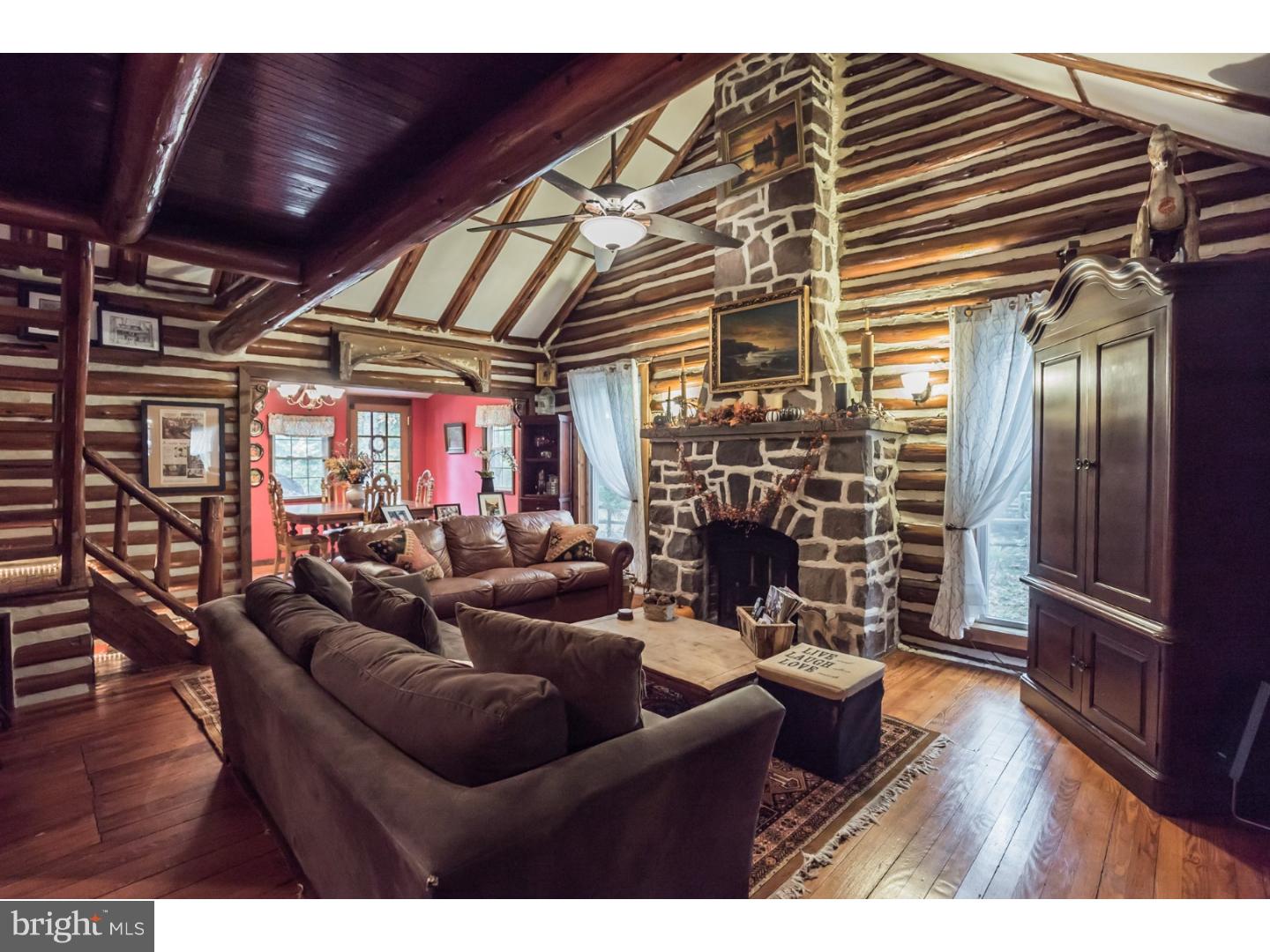 46 Mohawk Trail Medford Lakes, NJ 08055 - Photo 13 of 24 Family Room