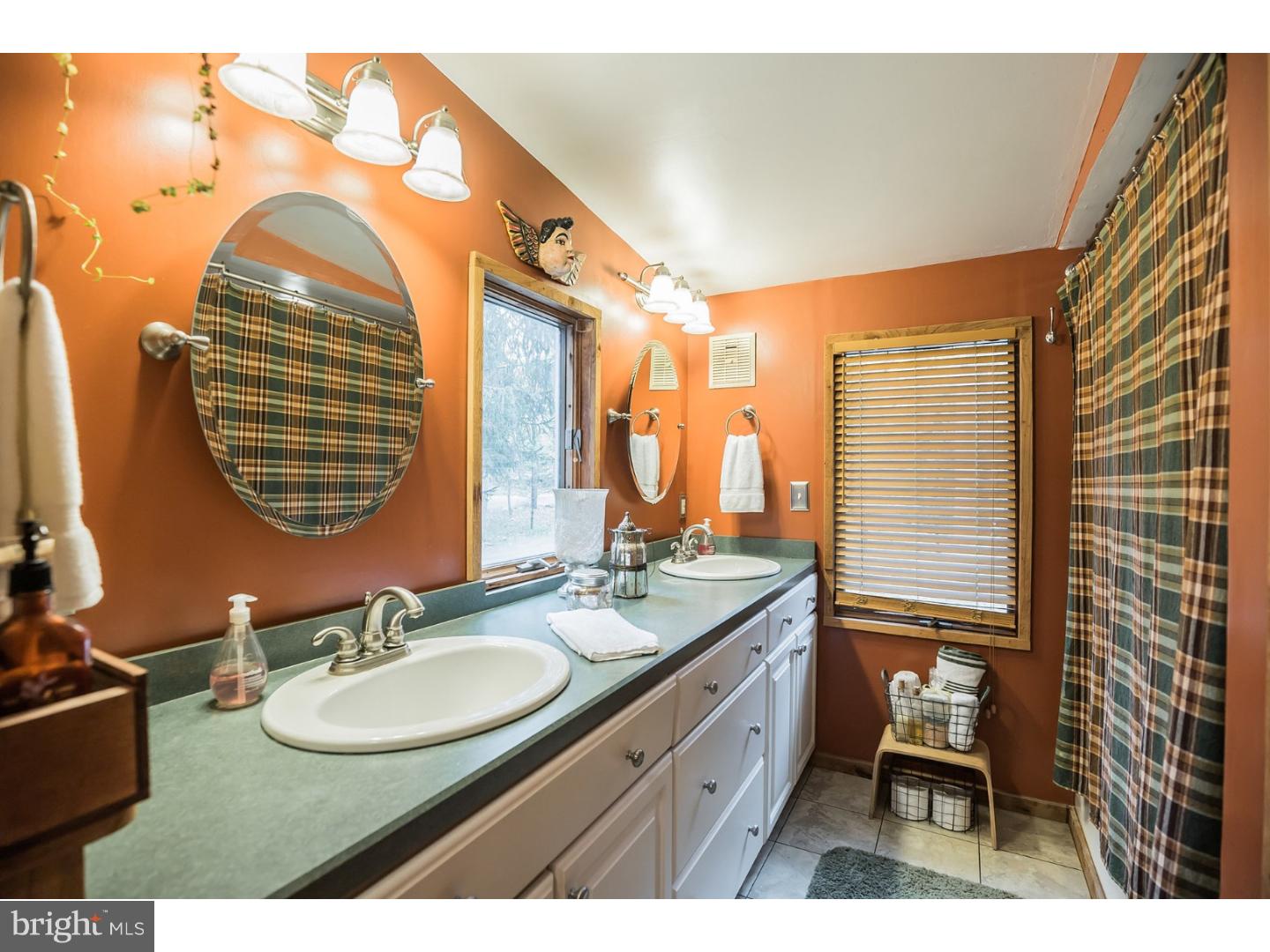 46 Mohawk Trail Medford Lakes, NJ 08055 - Photo 18 of 24 Bathroom