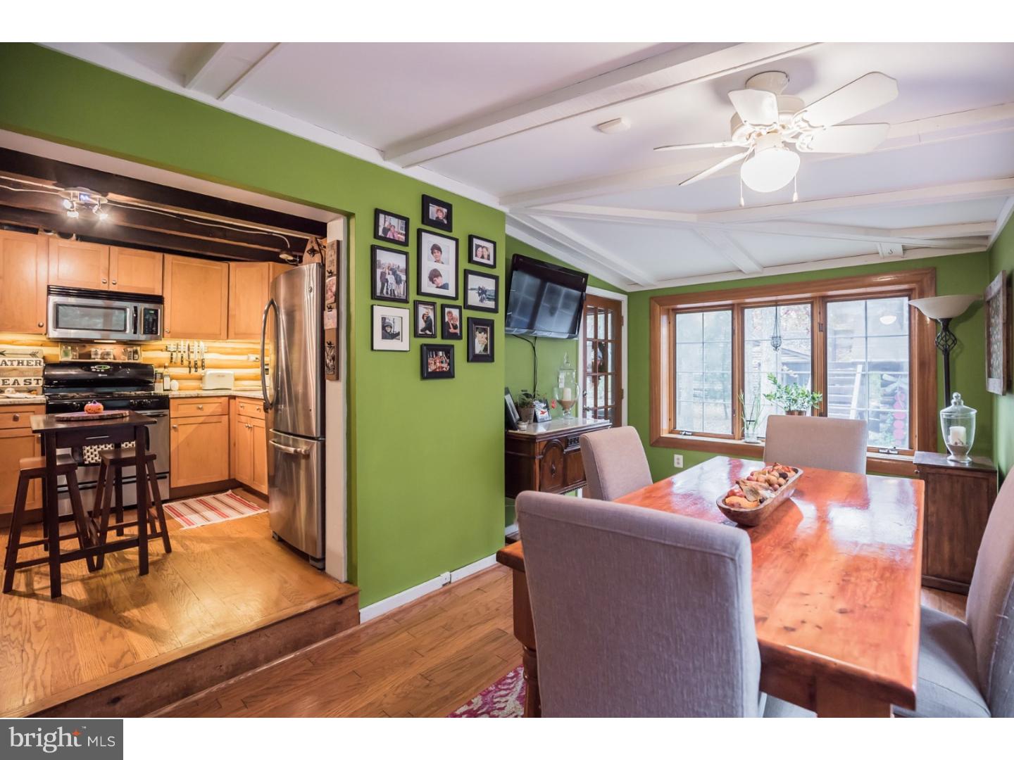 46 Mohawk Trail Medford Lakes, NJ 08055 - Photo 10 of 24 Breakfast Room