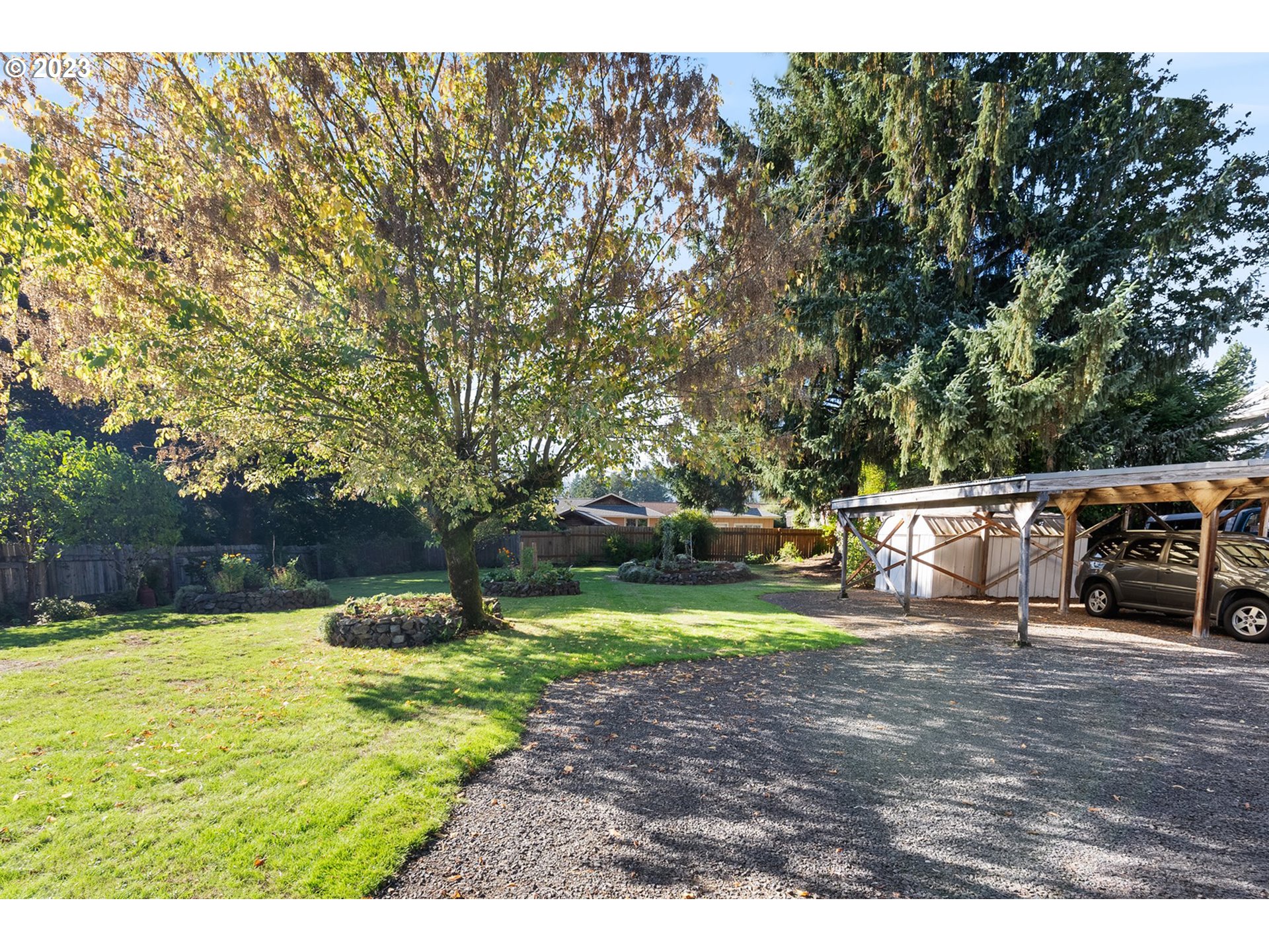 477 Northwest Chesser Road Stevenson, WA 98648 - Photo 37 of 40 a view of a house with swimming pool and sitting area