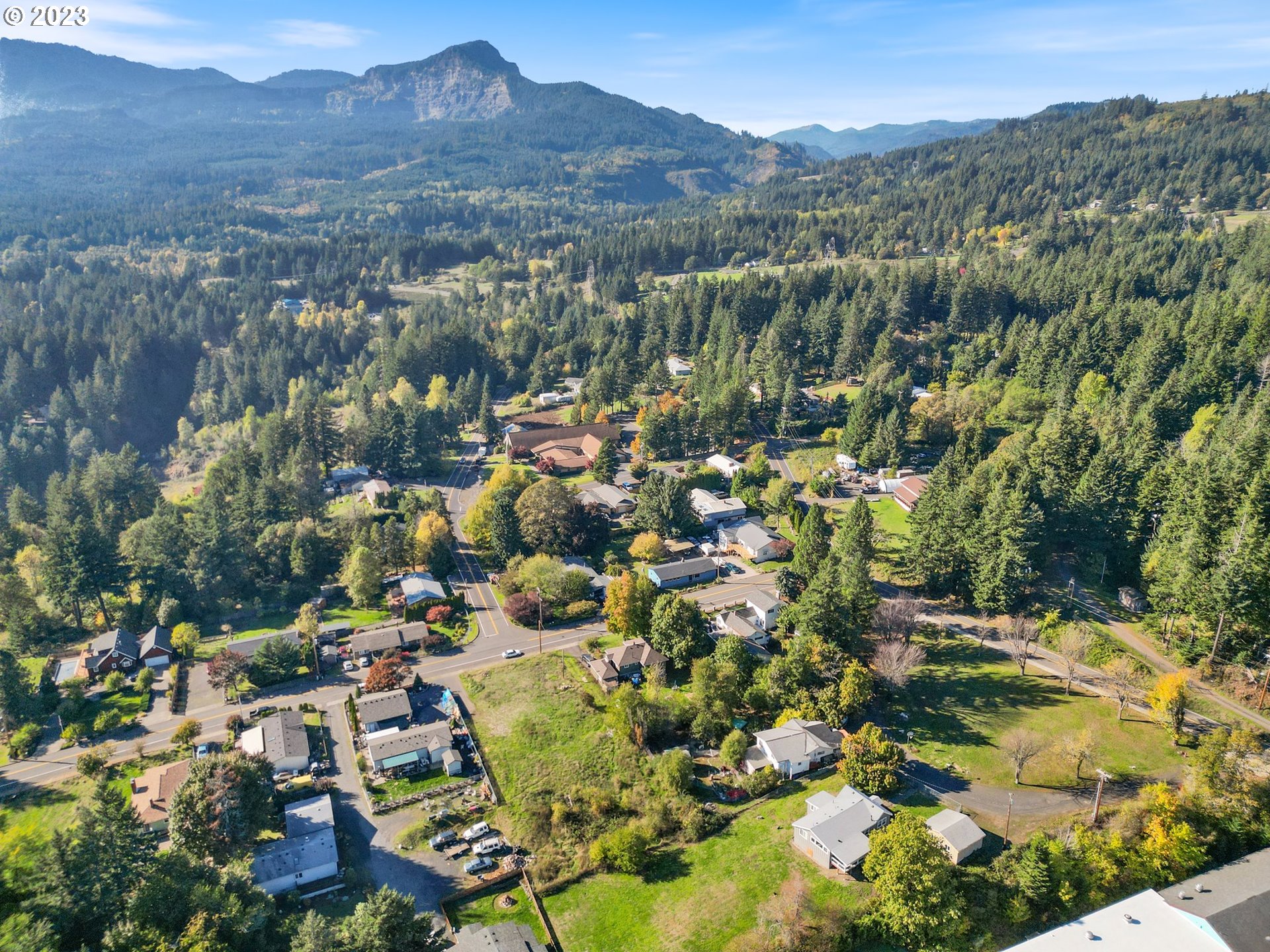 477 Northwest Chesser Road Stevenson, WA 98648 - Photo 38 of 40 an aerial view of multiple house