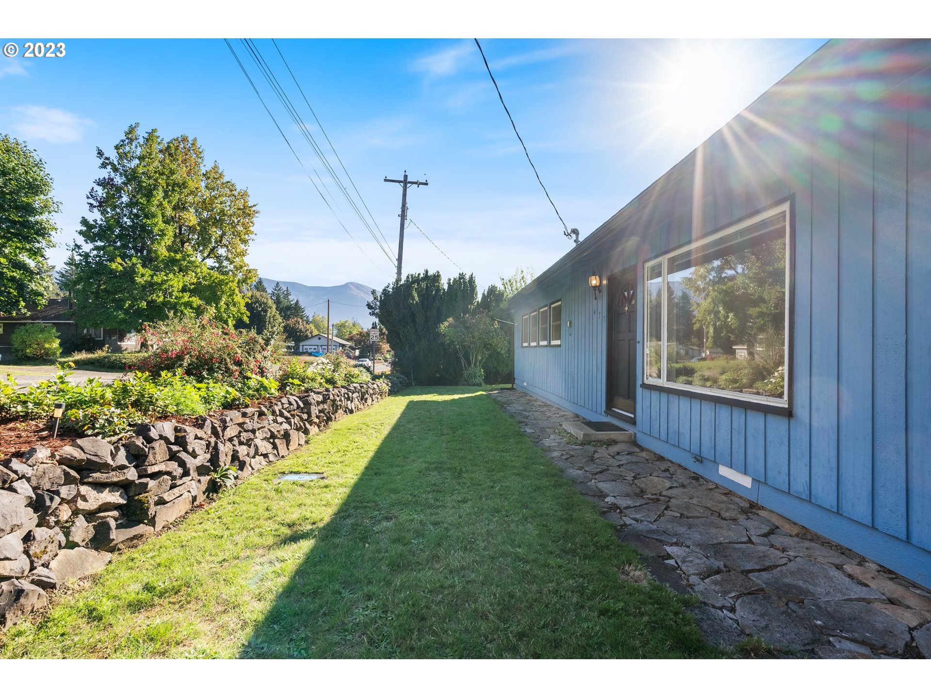 477 Northwest Chesser Road Stevenson, WA 98648 - Photo 5 of 40 a view of outdoor space and yard