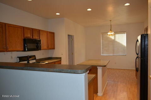 5502 West Red Rock Ridge Street Tucson, AZ 85742 - Photo 6 of 33