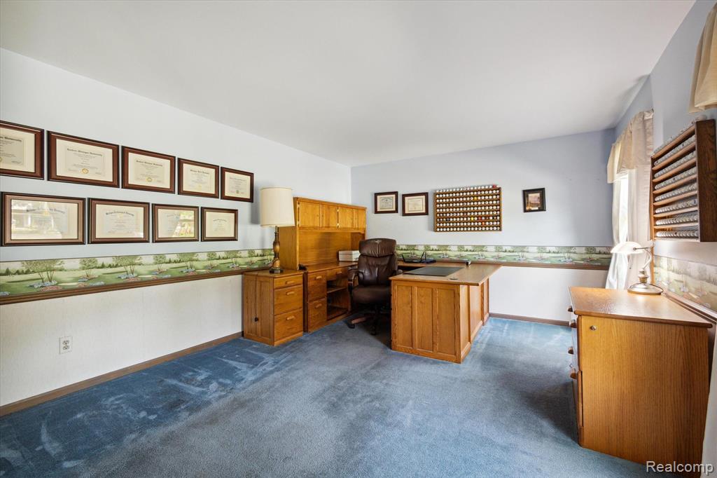 6182 Oak Valley Road Brighton, MI 48116 - Photo 25 of 69 Gallery Image 25