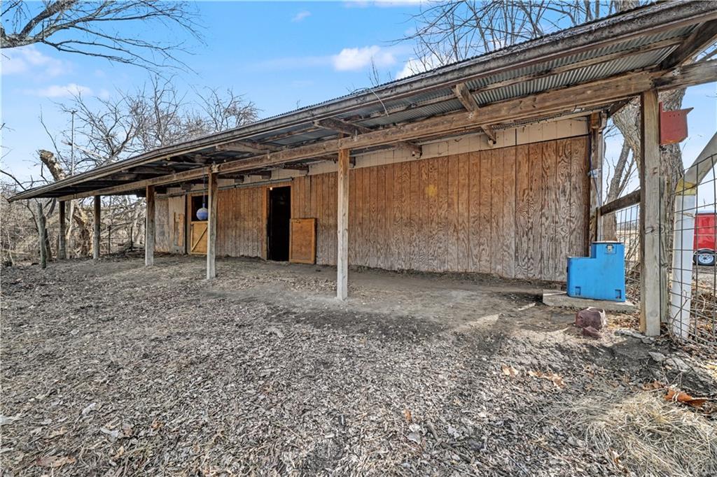 307 East Gore Road Raymore, MO 64083 - Photo 32 of 38