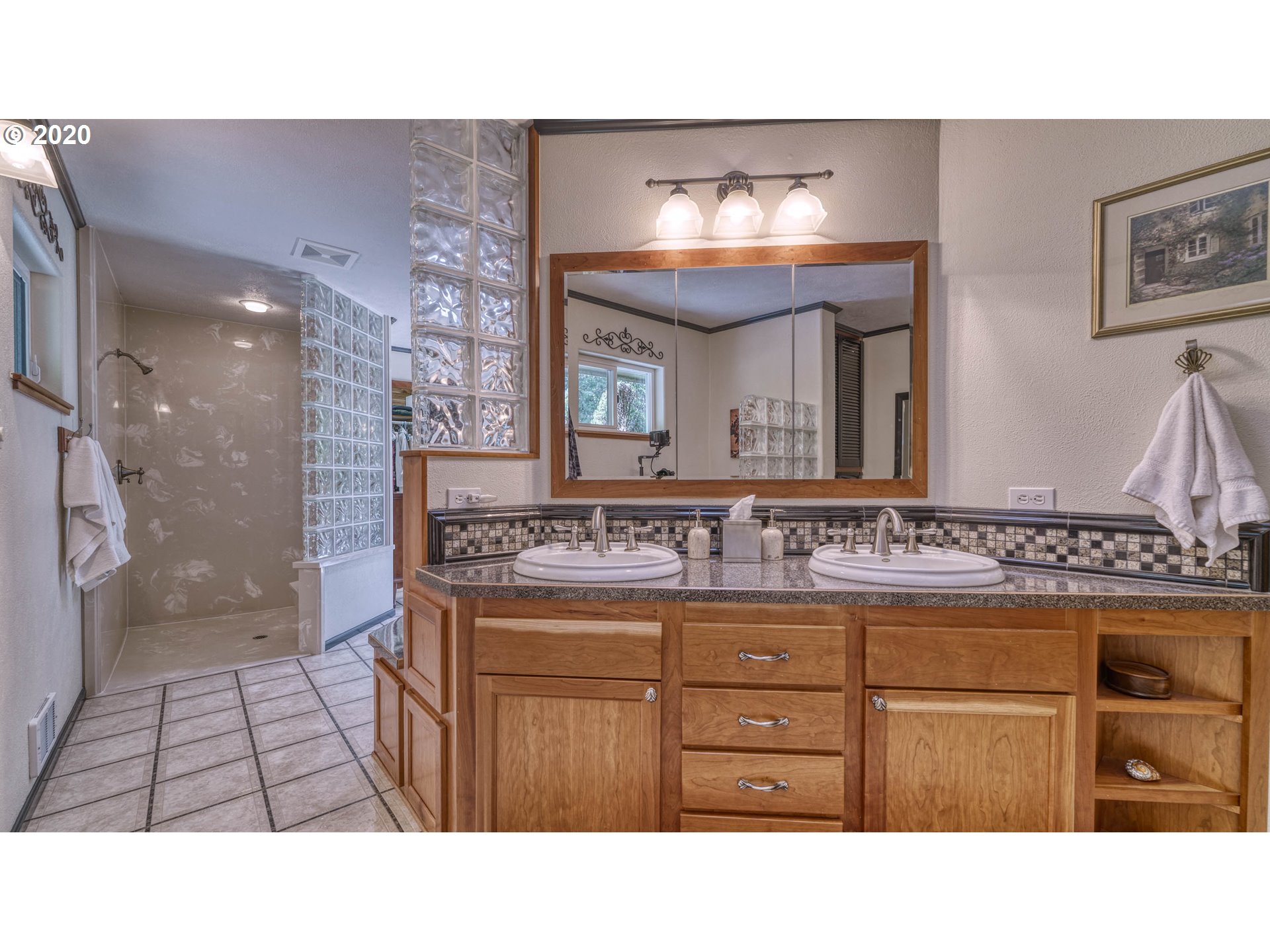 95728 Saunders Creek Road Gold Beach, OR 97444 - Photo 16 of 32 Gallery Image 16