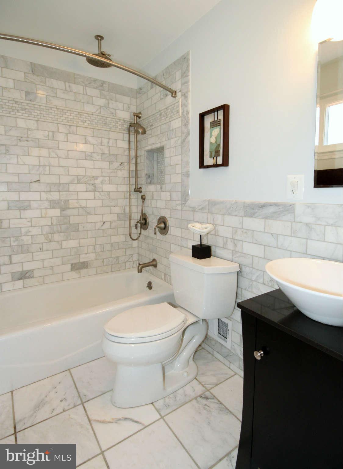 5354 Guinea Road Fairfax, VA 22032 - Photo 14 of 24 Bath (Master)
