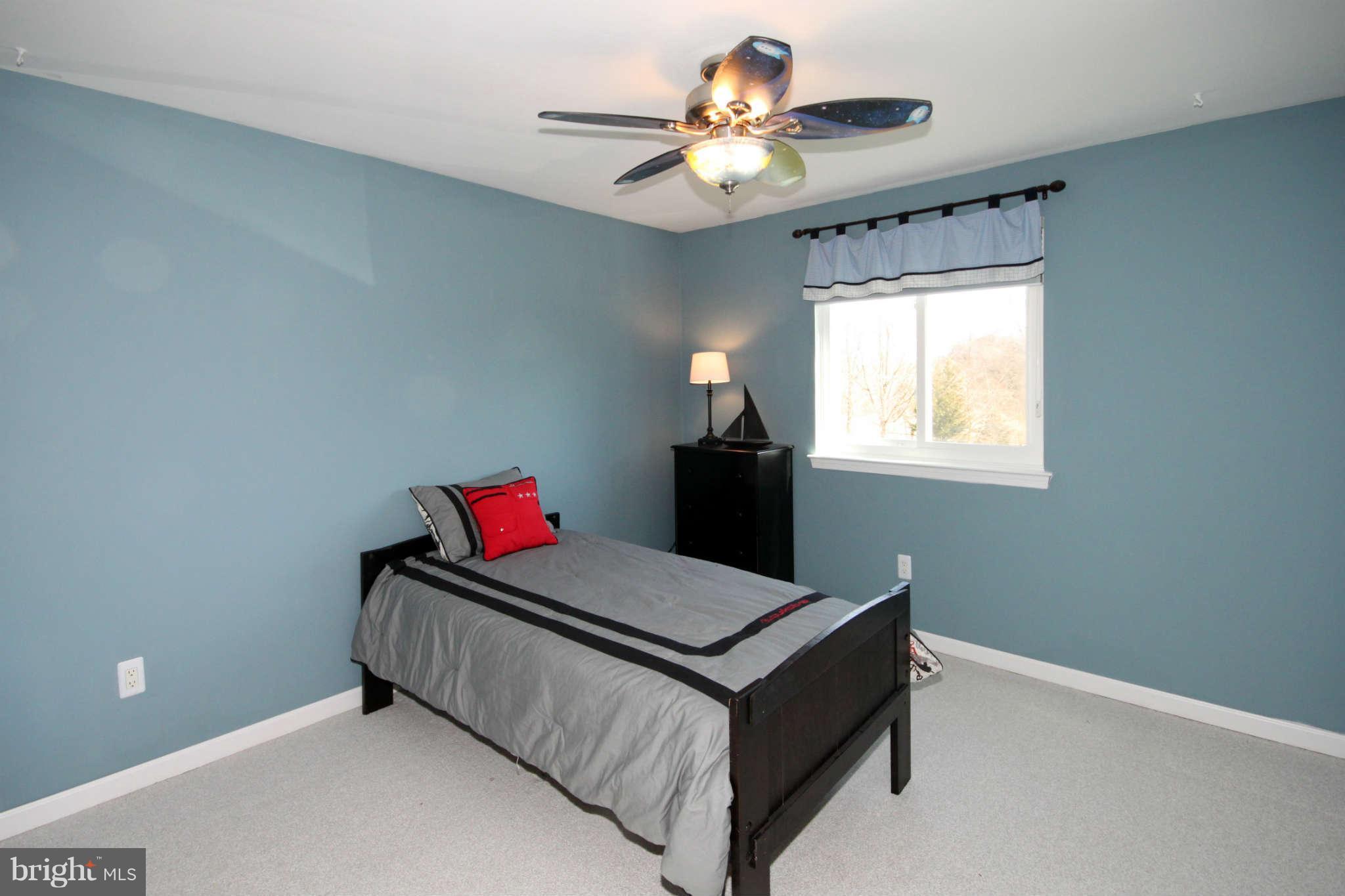 5354 Guinea Road Fairfax, VA 22032 - Photo 16 of 24 Bedroom