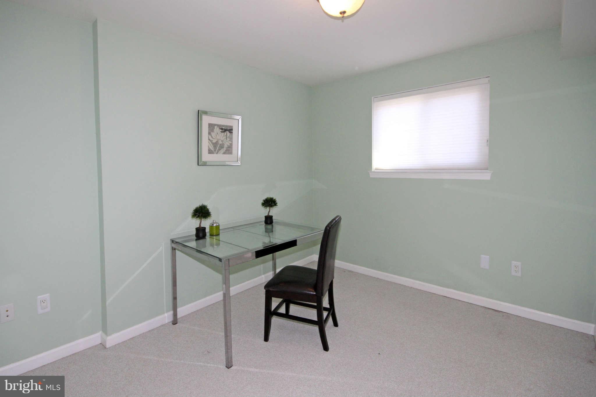 5354 Guinea Road Fairfax, VA 22032 - Photo 20 of 24 Bedroom
