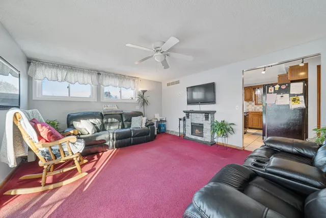 $799,000 | 12 Melendy Road, Hudson, NH 03051