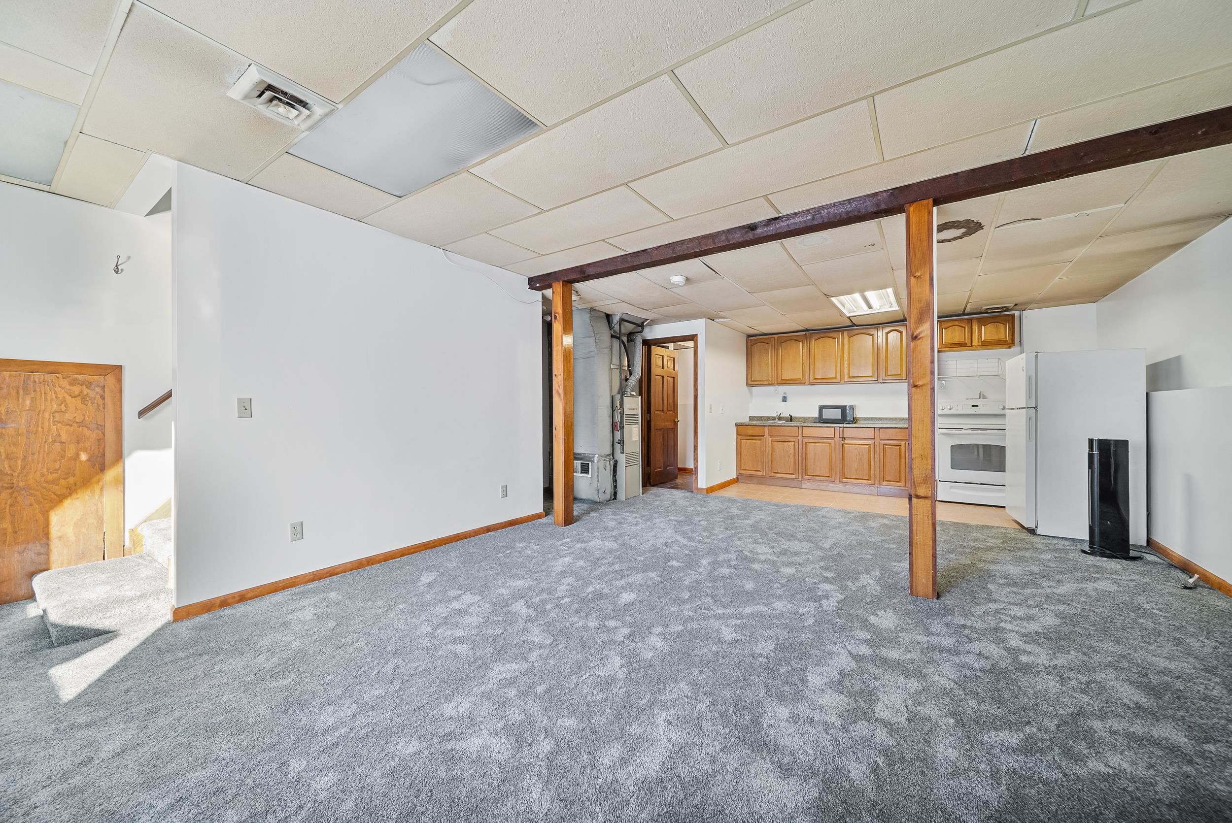 12 Melendy Road Hudson, NH 03051 - Photo 27 of 57