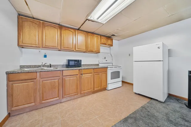 $799,000 | 12 Melendy Road, Hudson, NH 03051