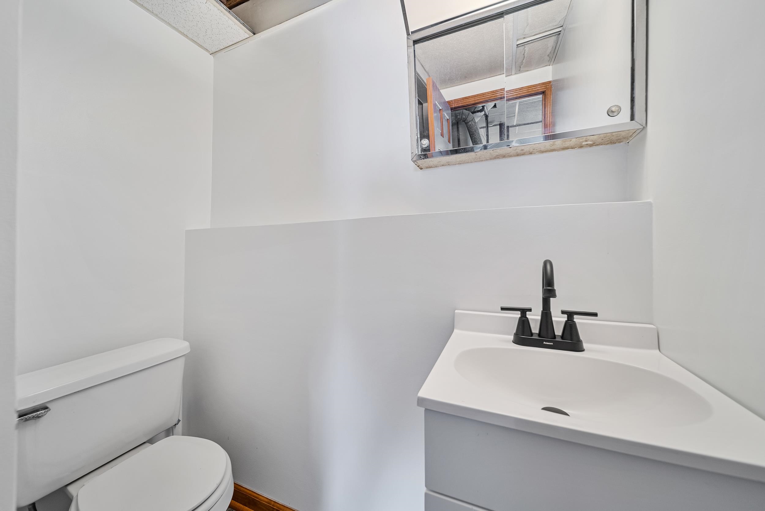 12 Melendy Road Hudson, NH 03051 - Photo 30 of 57