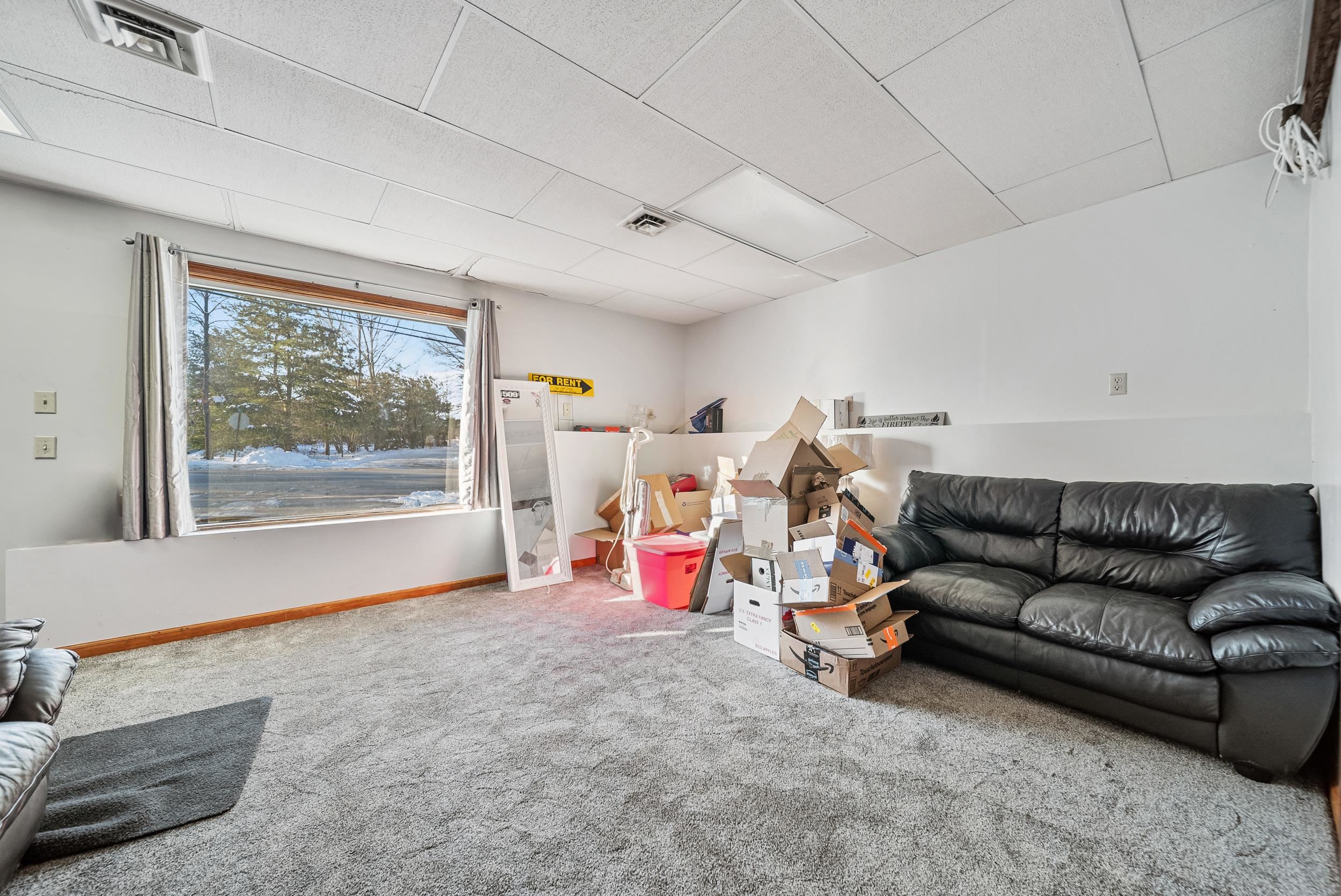 12 Melendy Road Hudson, NH 03051 - Photo 8 of 57