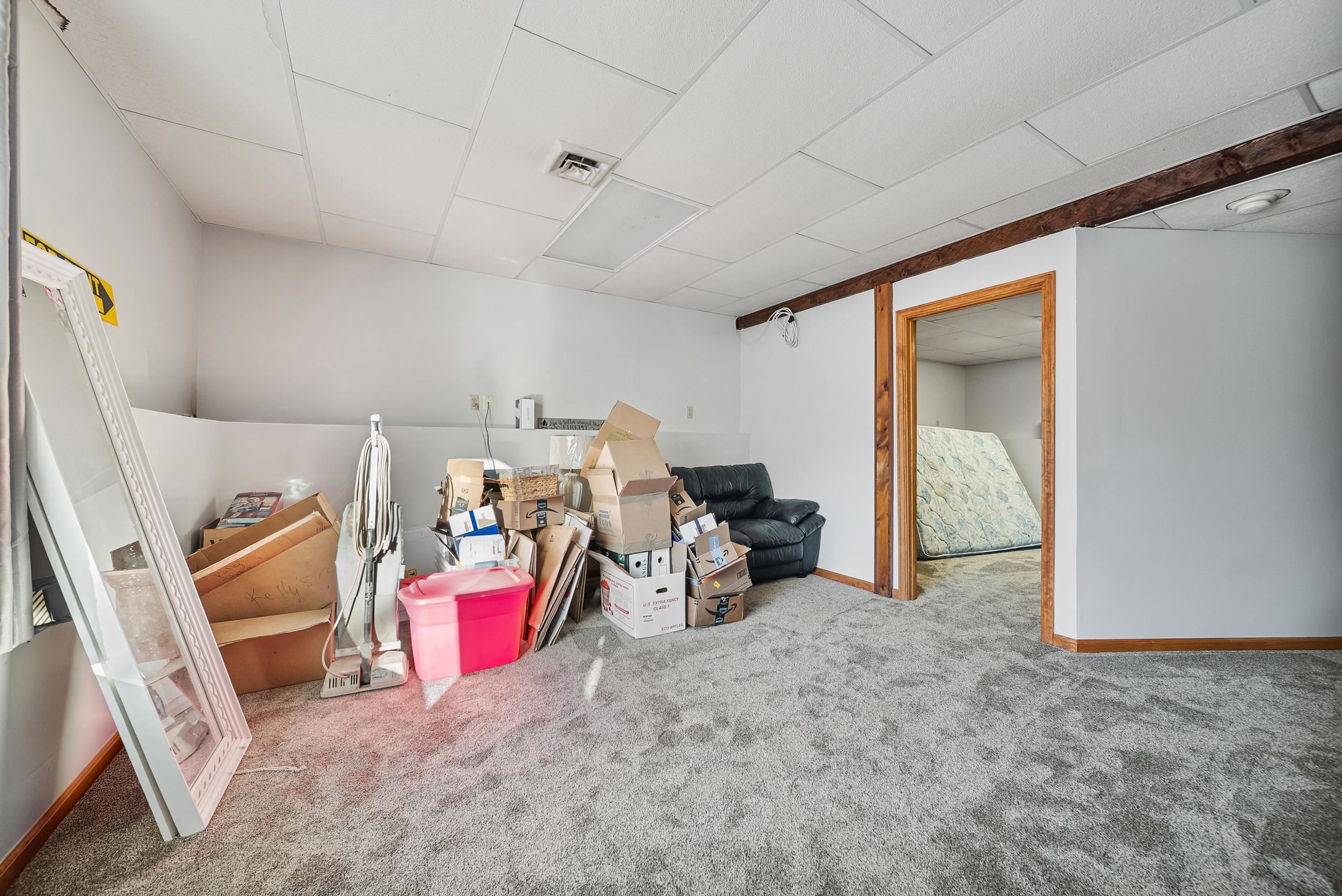 12 Melendy Road Hudson, NH 03051 - Photo 9 of 57