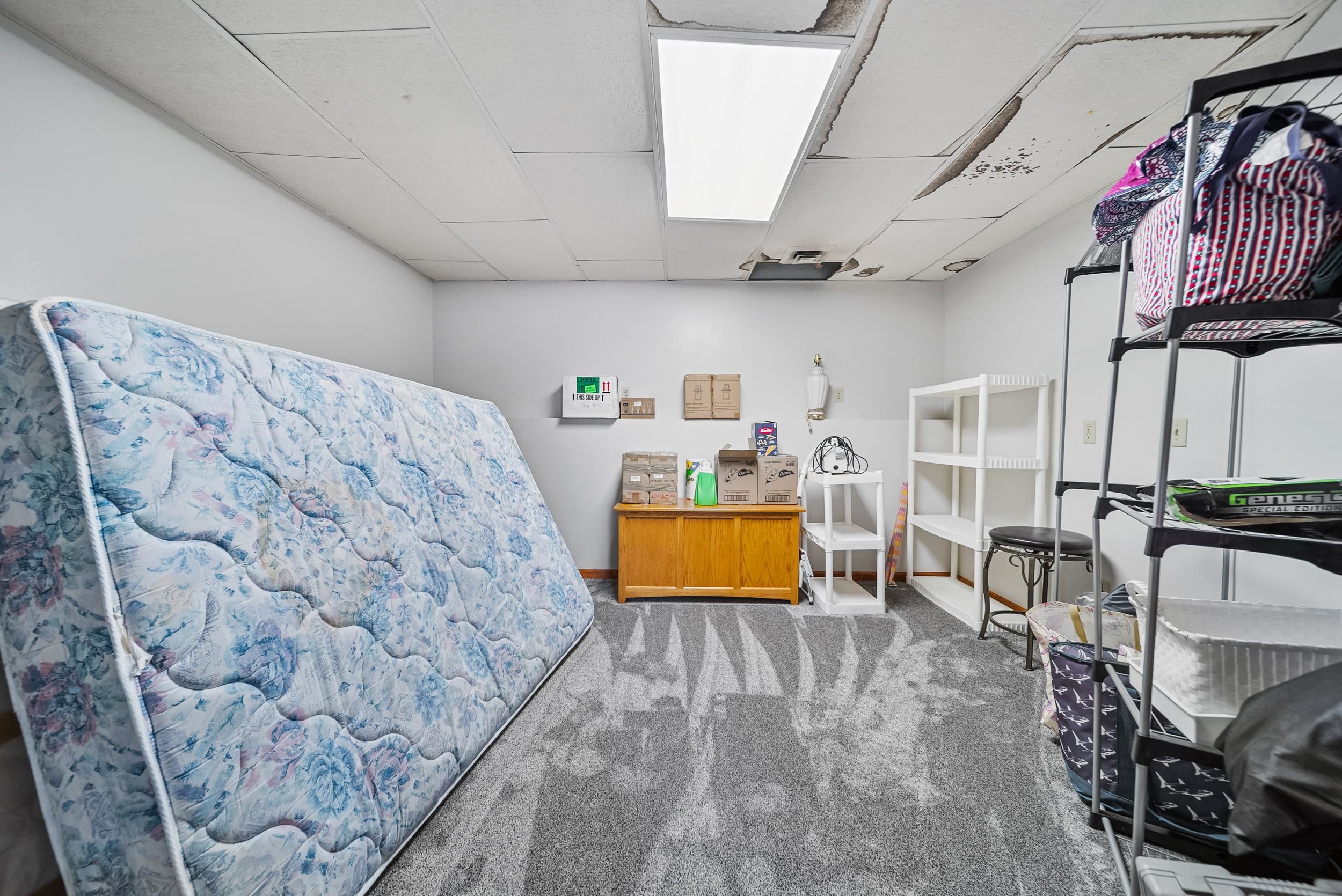 12 Melendy Road Hudson, NH 03051 - Photo 10 of 57