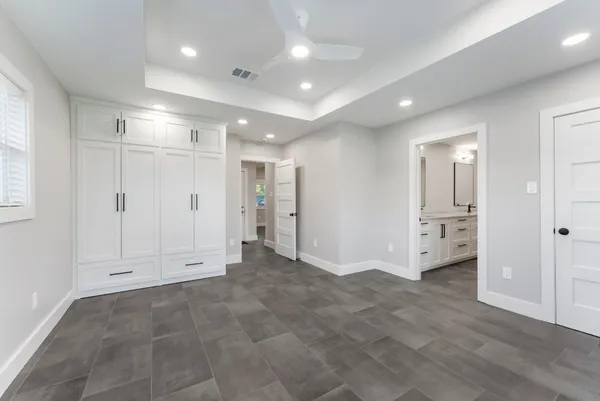 $3,050 | 2223 Hialeah Drive, Houston, TX 77018