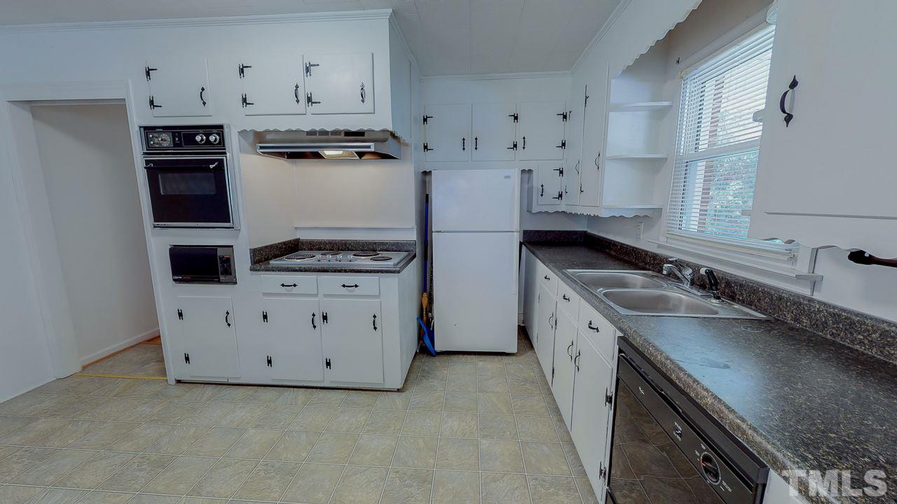 3100 Virgilina Road Roxboro, NC 27574 - Photo 9 of 26