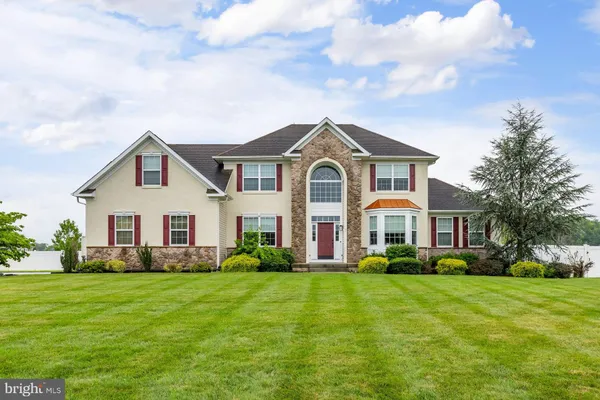 $799,999 | 7 Palomino Circle, Mantua, NJ 08051