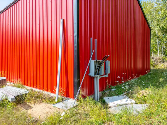 $200,000 | 5852 Northwest County Line Road, Coleman, MI 48618