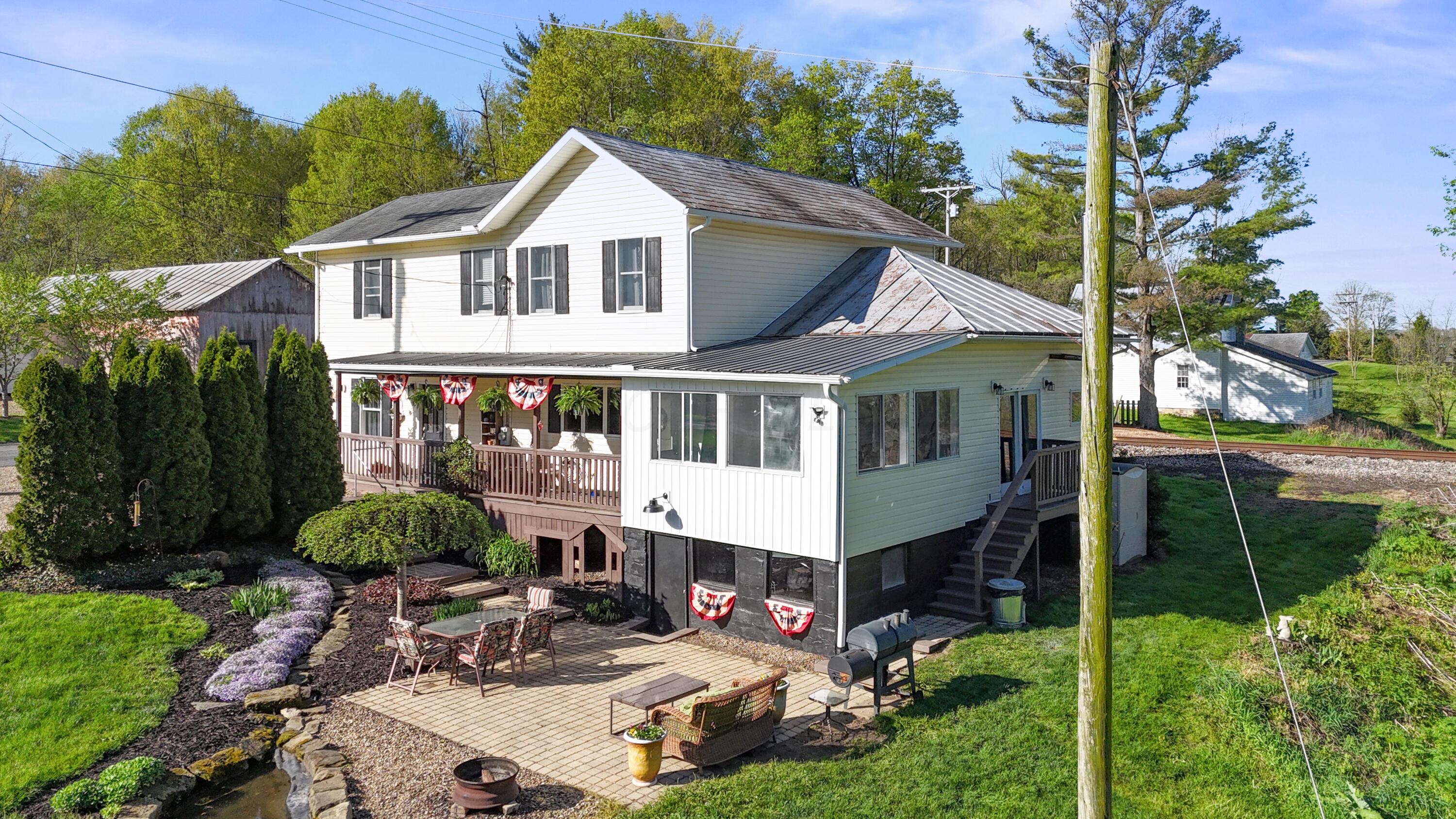 16109 Sycamore Road Mount Vernon, OH 43050 - Photo 2 of 48 2
