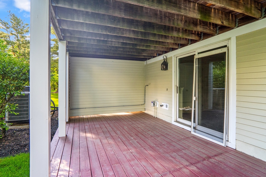 37 Constitution Lane, Unit 115 Danvers, MA 01923 - Photo 17 of 42
