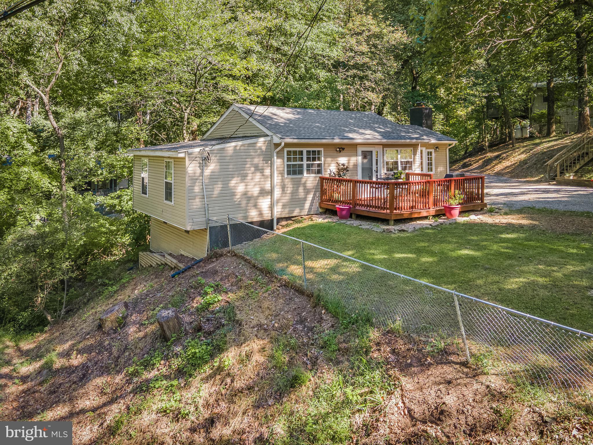 27 Stone Ridge Road Harpers Ferry, WV 25425 - Photo 18 of 26