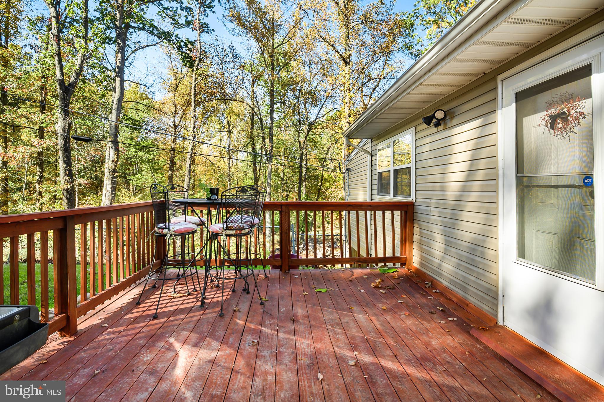 27 Stone Ridge Road Harpers Ferry, WV 25425 - Photo 3 of 26