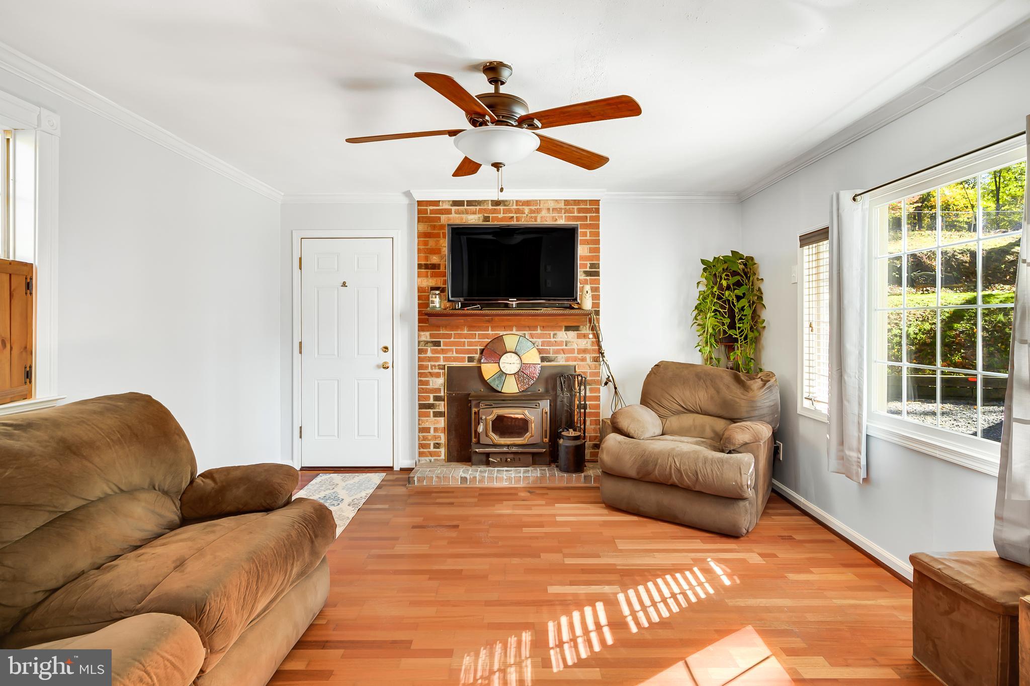 27 Stone Ridge Road Harpers Ferry, WV 25425 - Photo 10 of 26