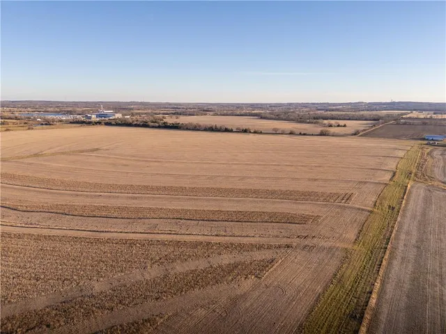 $585,000 | 0 West 17th Street, Pleasanton, KS 66075