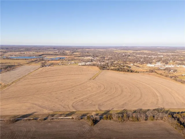 $585,000 | 0 West 17th Street, Pleasanton, KS 66075