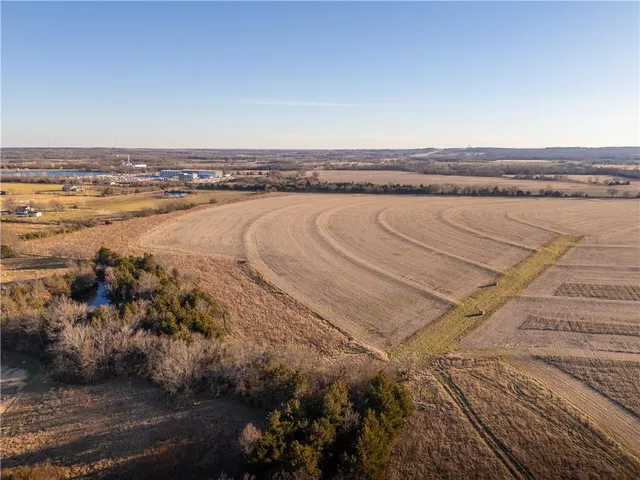 $585,000 | 0 West 17th Street, Pleasanton, KS 66075