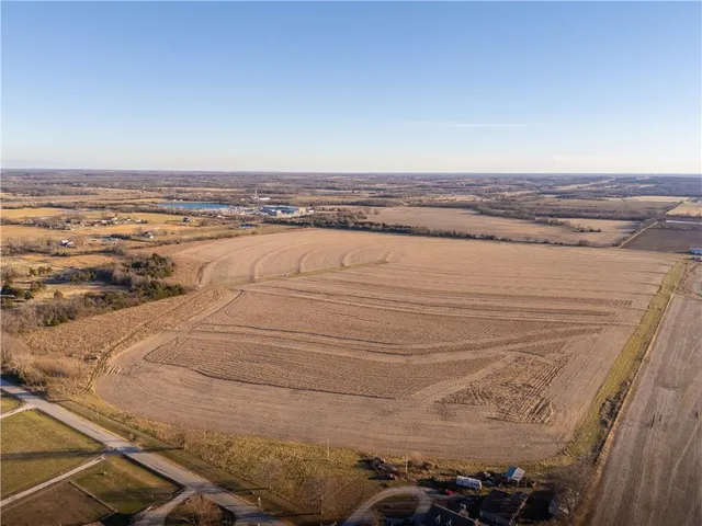 $585,000 | 0 West 17th Street, Pleasanton, KS 66075